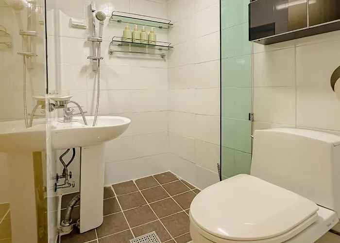 Cheongnyangni Station, Near Hongdae, Itaewon, Tower30분 Apartment Seoul